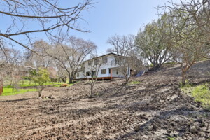 62-web-or-mls-73-print-2021 Doris Ave WC-2