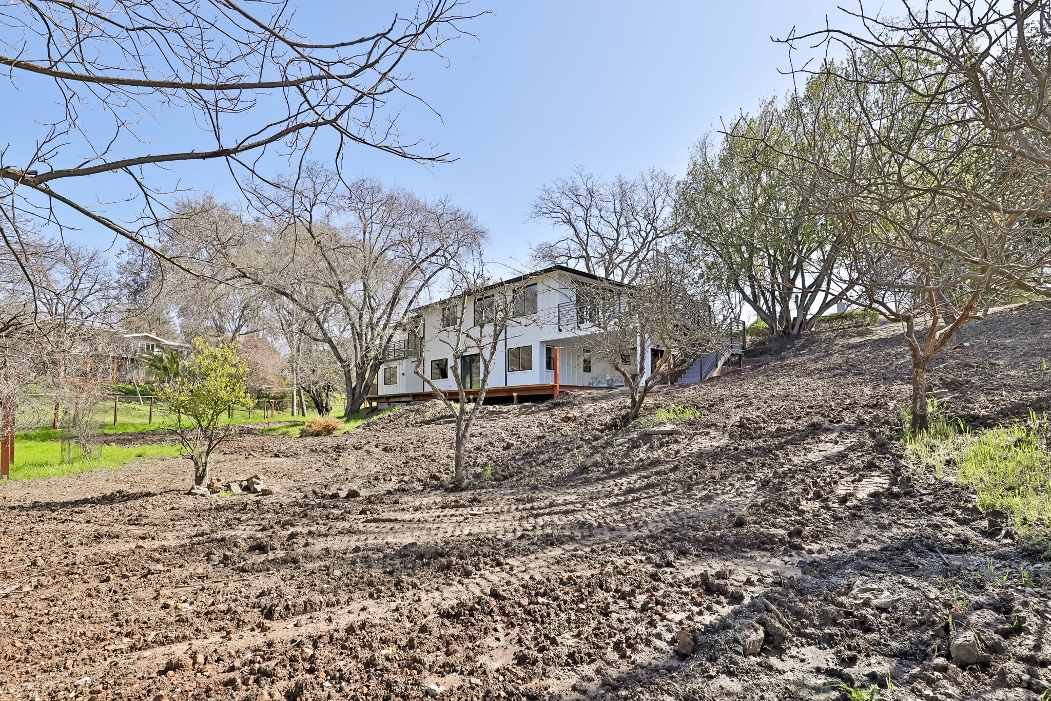 62-web-or-mls-73-print-2021 Doris Ave WC-2